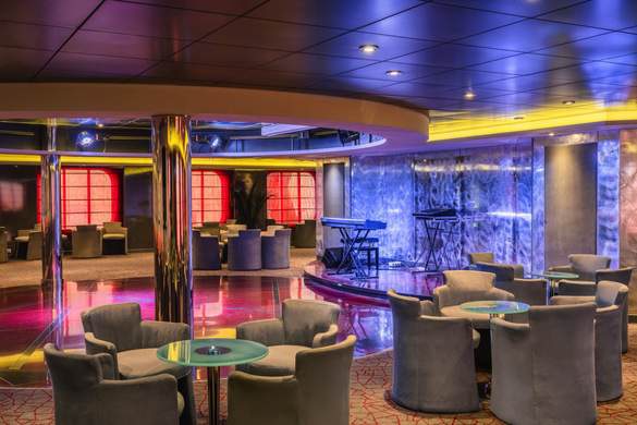 MSC Cruises MSC Sinfonia Sinfonia Lounge & Library 5 ©MSC Rights - Ivan Sarfatti.jpg